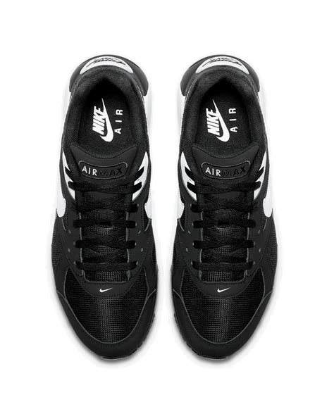 nike schuhe aktion
